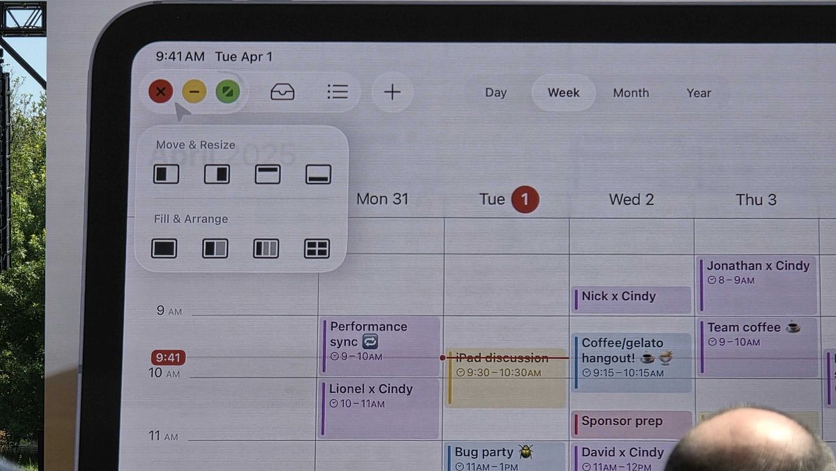 New iPadOS windows shown at WWDC 2025