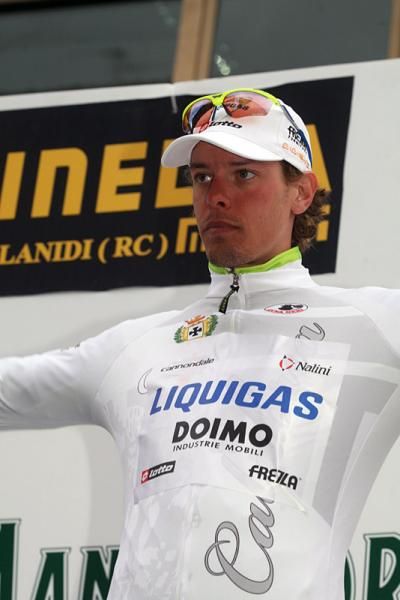 Daniel Oss (Liquigas-Doimo) is the best young rider.