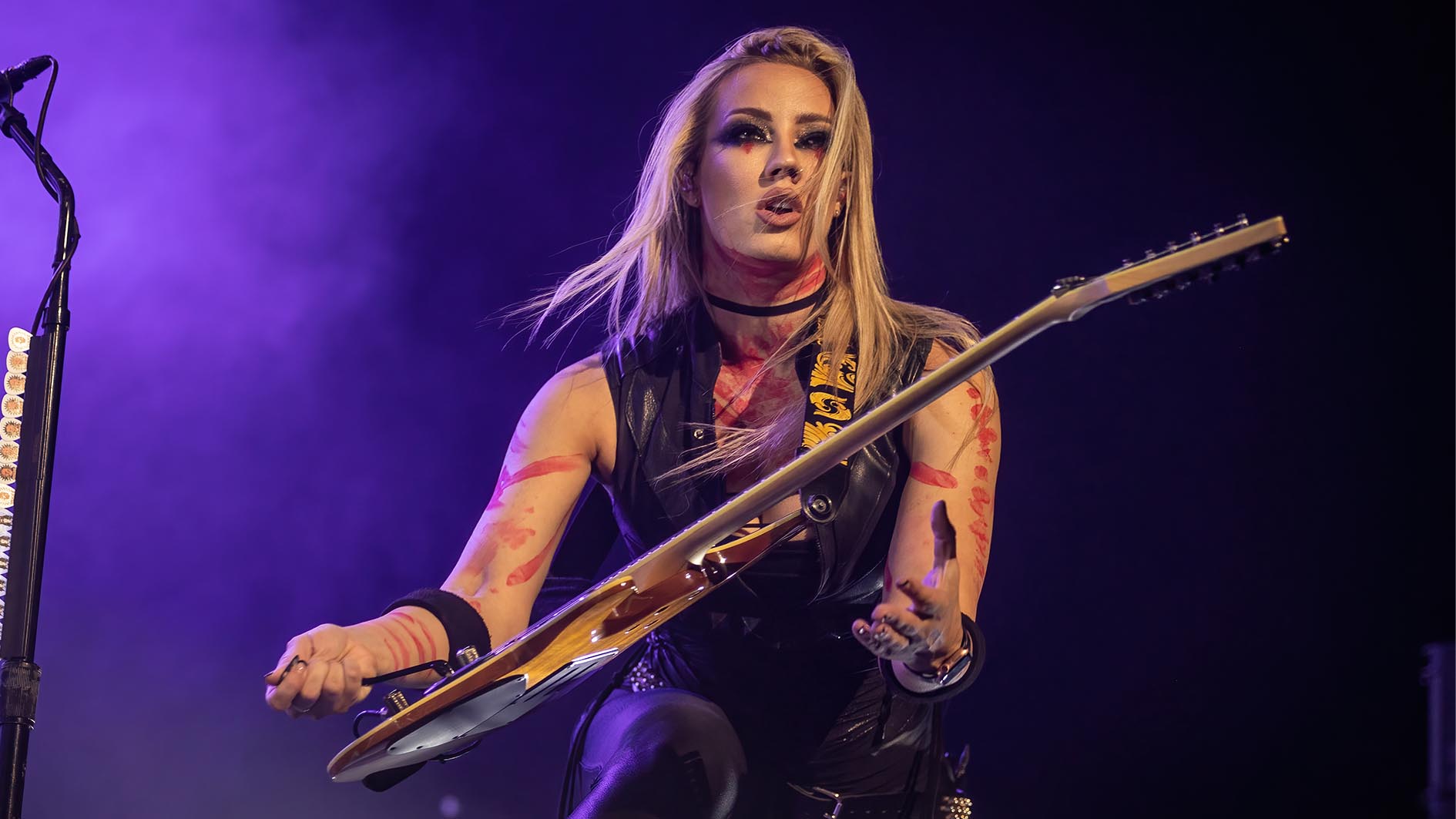 Nita Strauss recalls a male fan throwing his sweaty boxer shorts at her ...