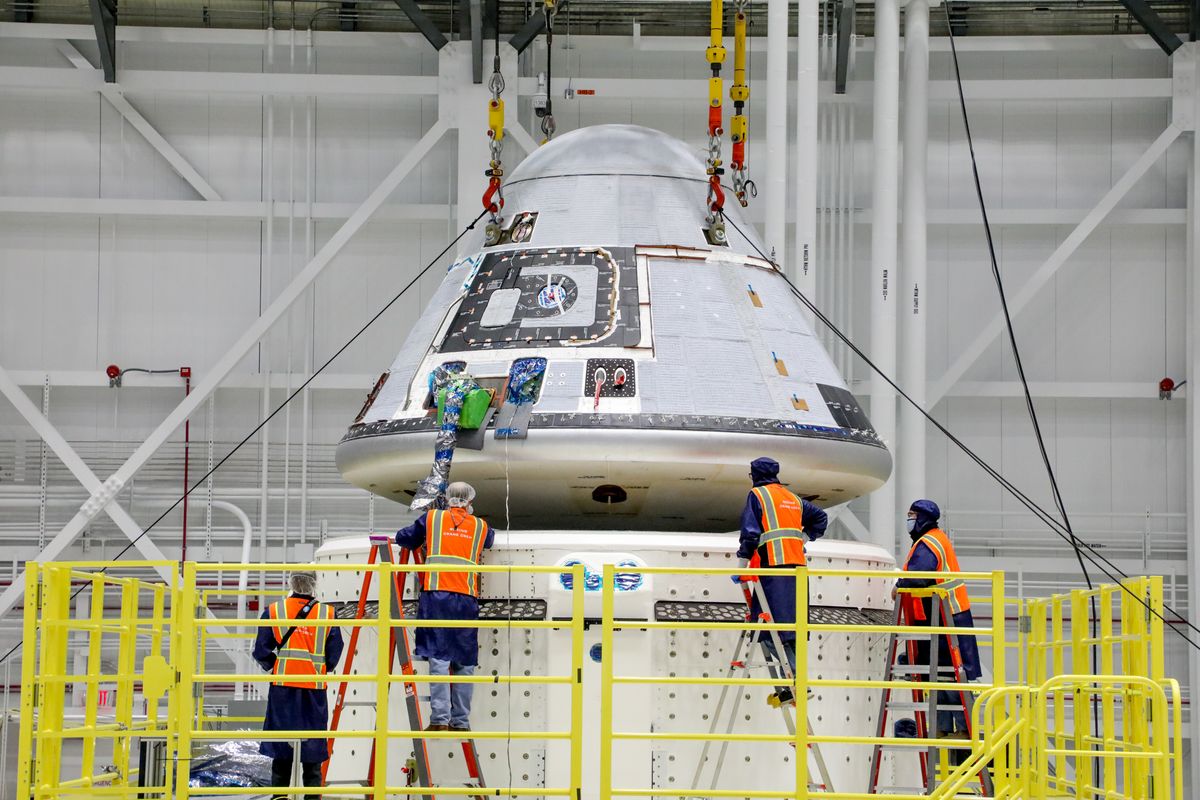 Boeing pushes second Starliner test flight after late summer