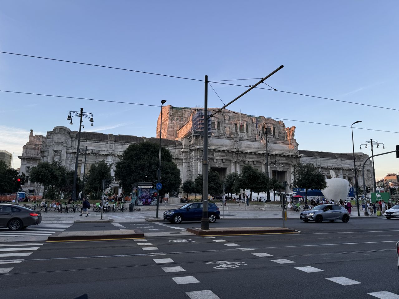 iOS 18.1 Clean up sample