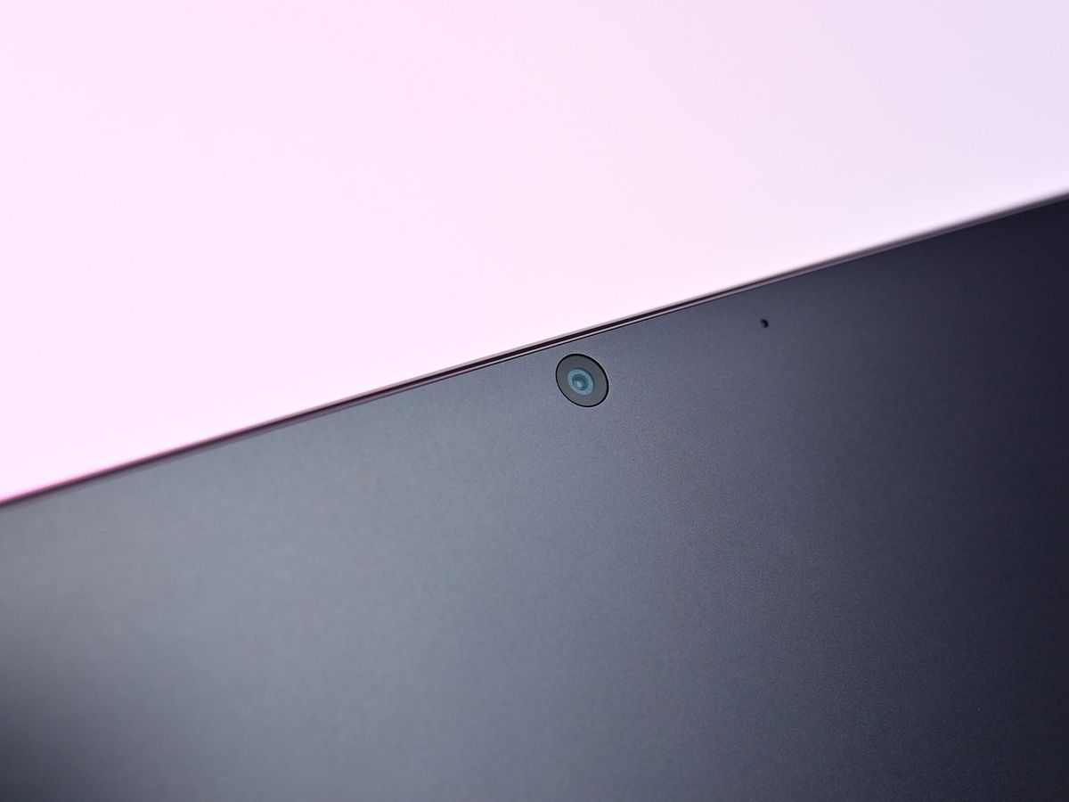 Surface Pro 8 Rear Camera