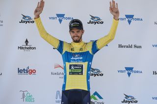 Howson overcomes late puncture, furious chase to keep Herald Sun Tour lead