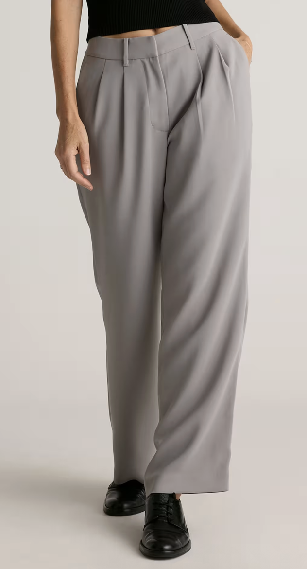 Quince, Stretch Crepe Pleated Wide Leg Pants in Coastal Grey (Were $169)