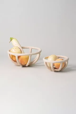 Sin Ceramic Prong Fruit Bowl