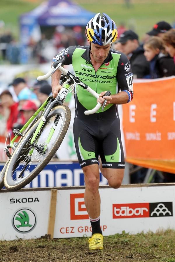 Tim Johnson (Cannondale p/b Cyclocrossworld) was one of three Americans in the elite men's World Cup opener.