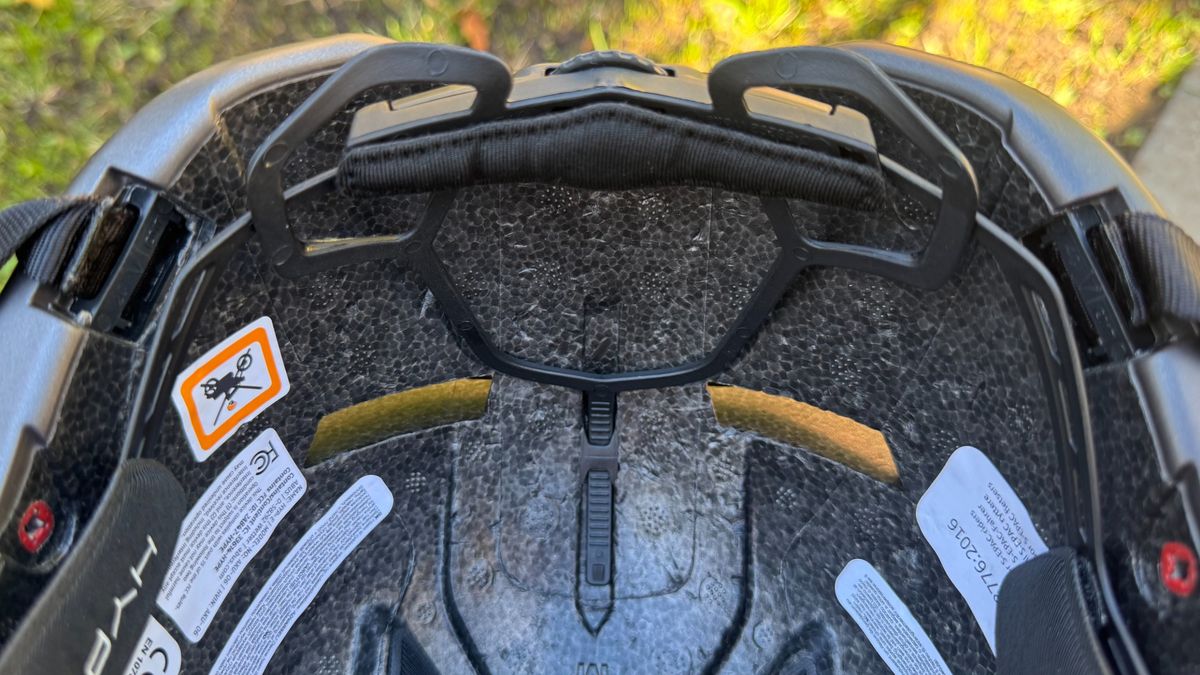 The Abus Hyp-E helmet with the cradle in the highest position