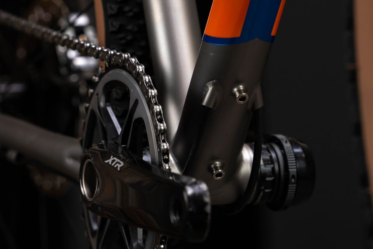 Mosaic's flat bar gravel grinder