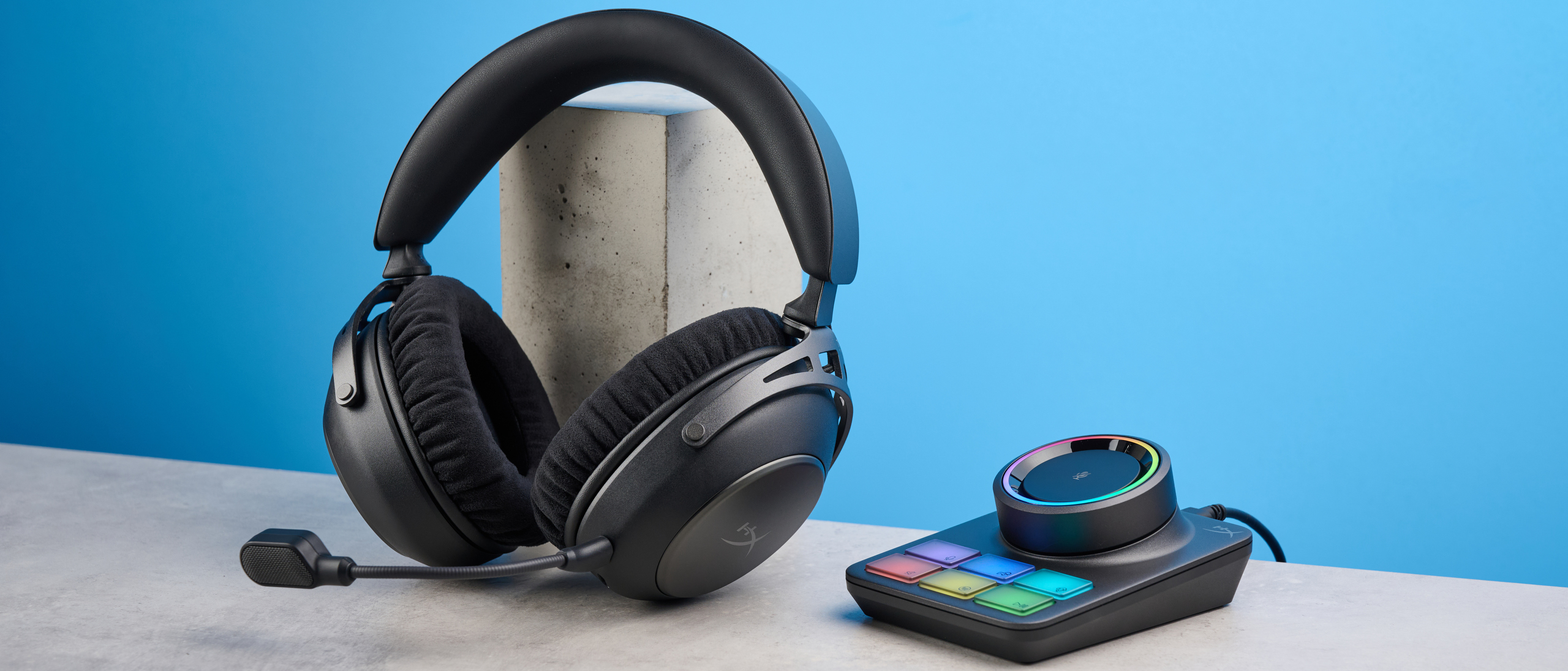 A HyperX Cloud Alpha 2 wireless gaming headset