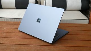 Microsoft Surface Laptop 4