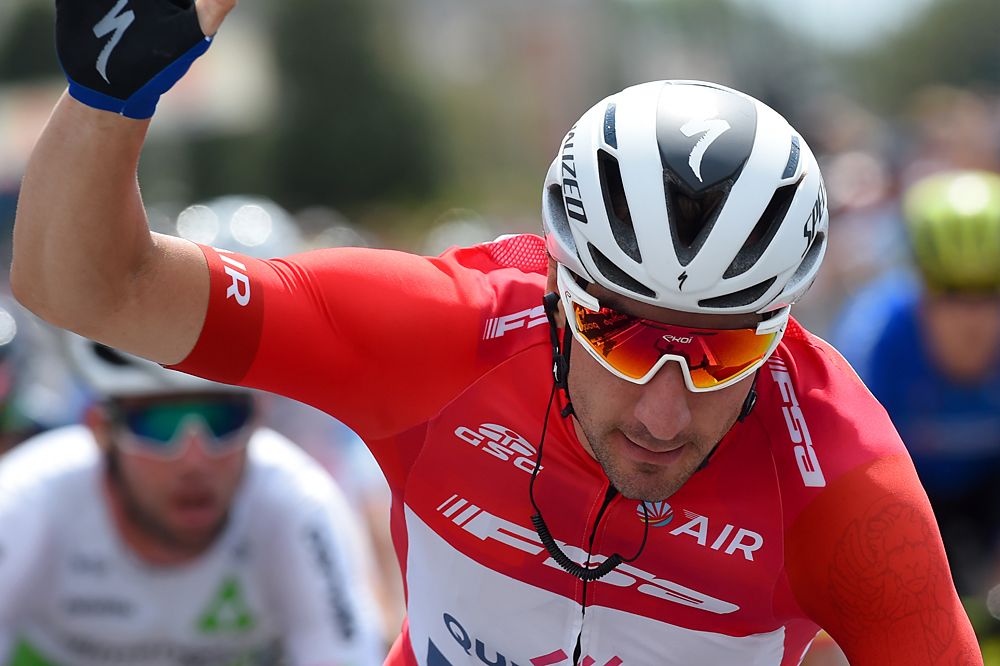 Elia Viviani wins stage 5 and secures the points jersey at Adriatica Ionica Race