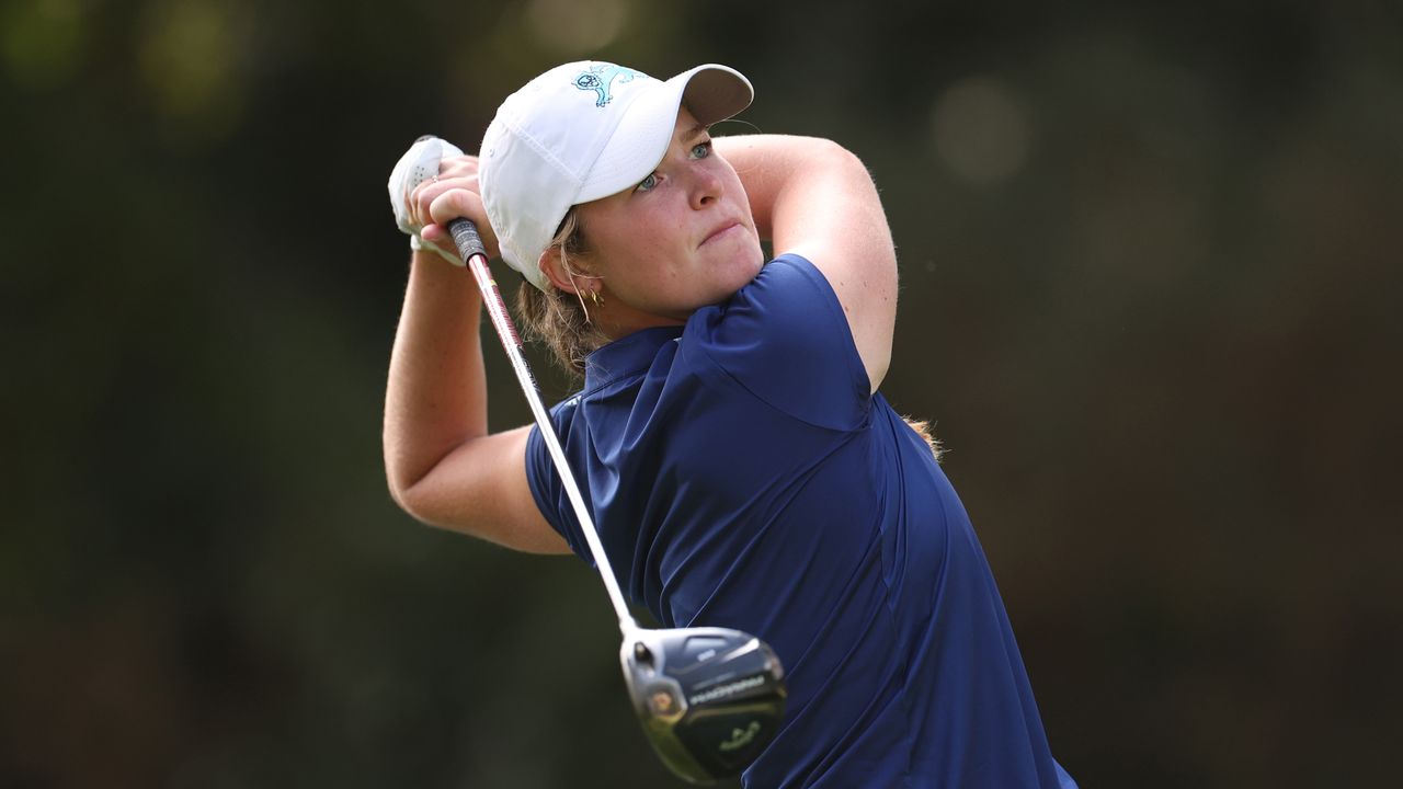 Mimi Rhodes hits driver during the 2024 Curtis Cup