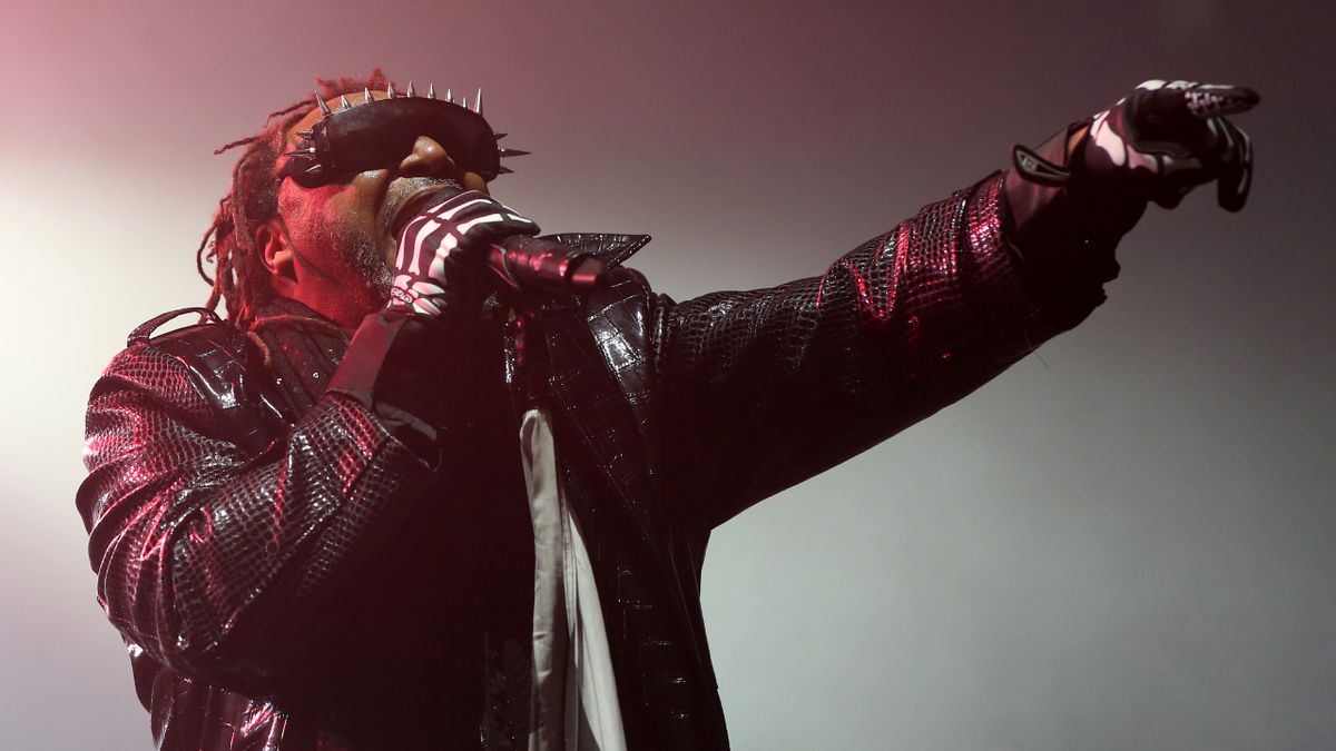 Benji Webbe of Skindred onstage