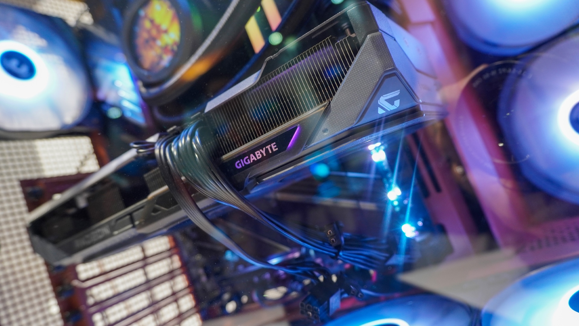 AMD Radeon RX 9070