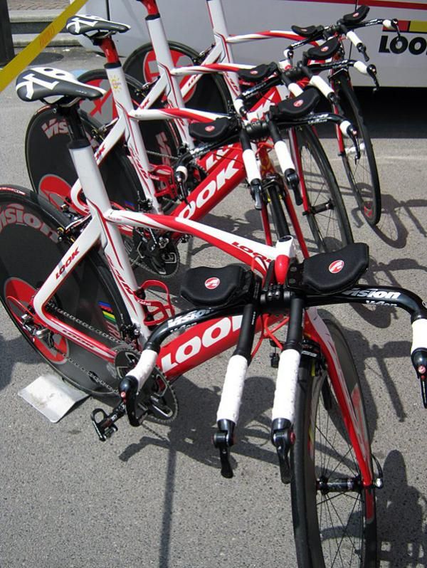 Look time trial bikes are ready to roll for Cofidis, le Credit en Ligne riders.