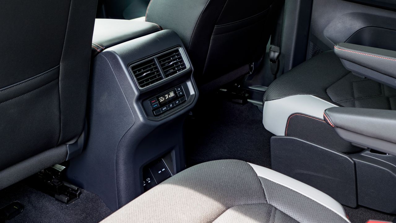 2026 Volkswagen Atlas review.