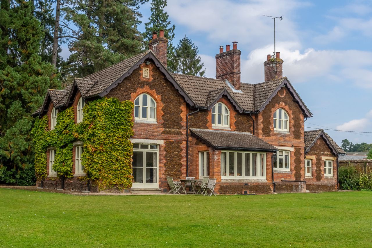 Queen&#039;s Garden House on Sandringham Estate