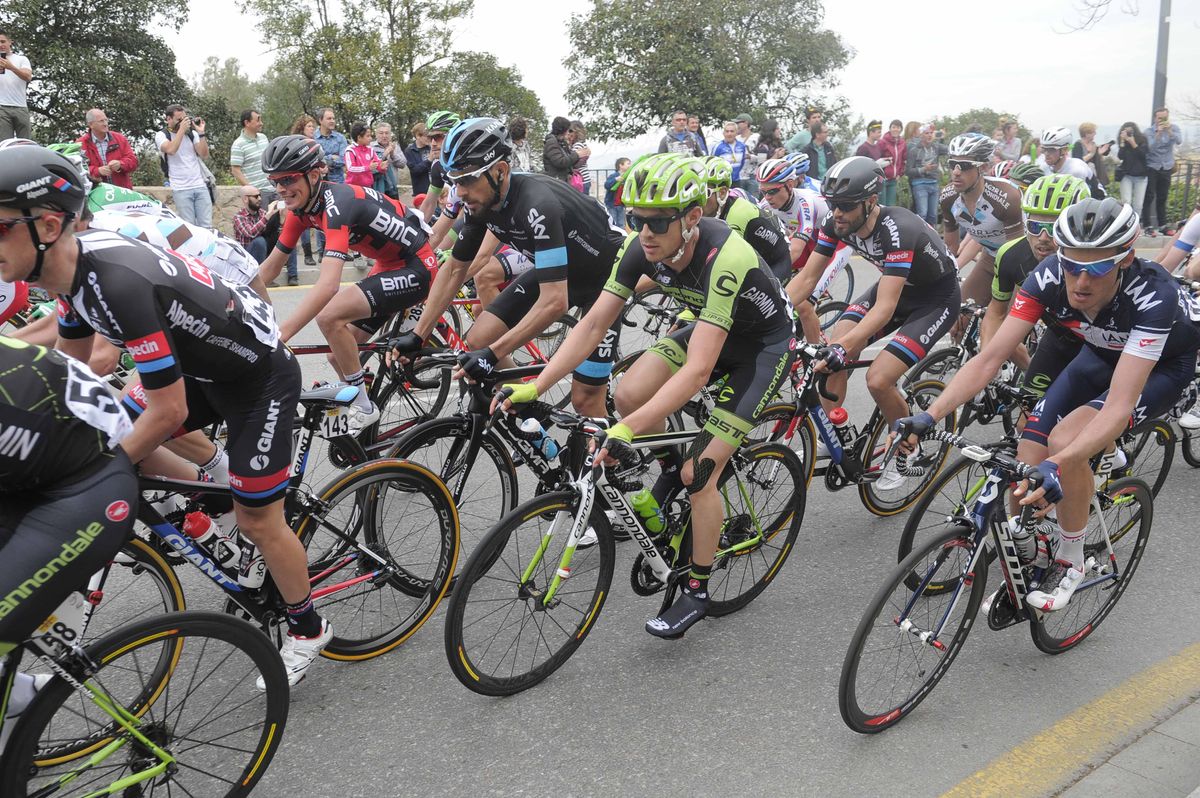 The bunch gets close to the barriers