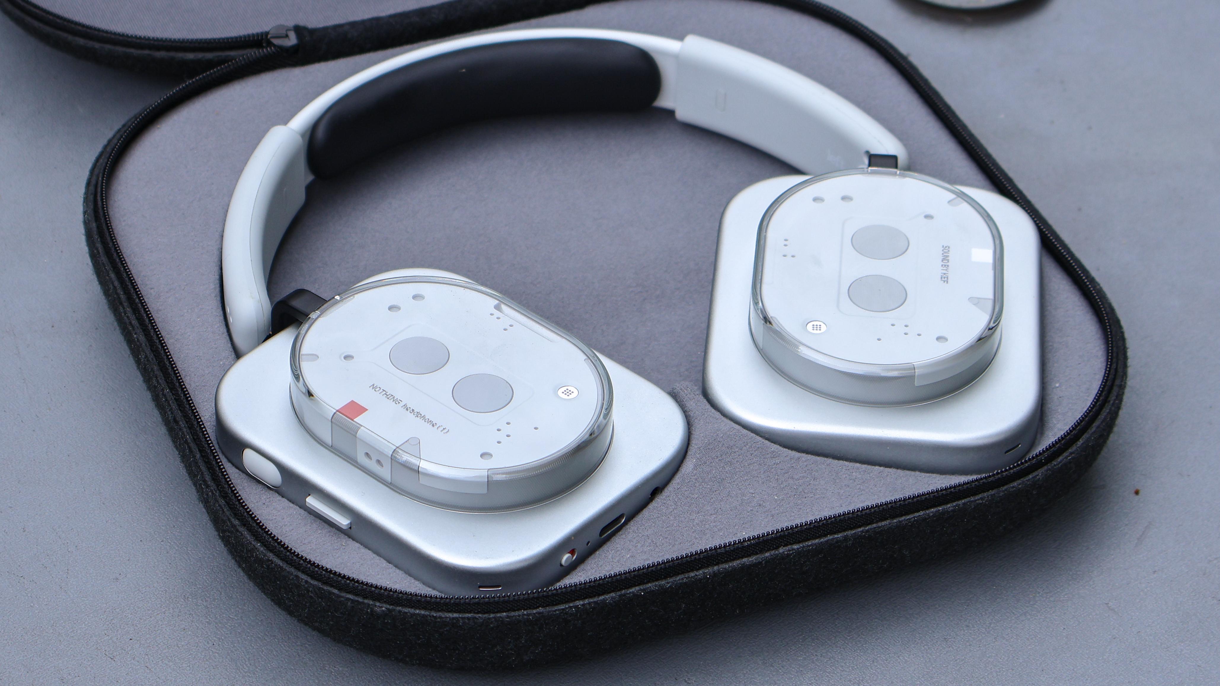 Nothing Headphone (1)