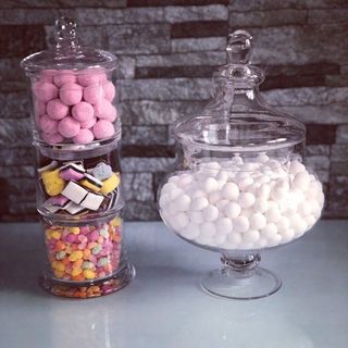 decoration with marshmallows and glass jar