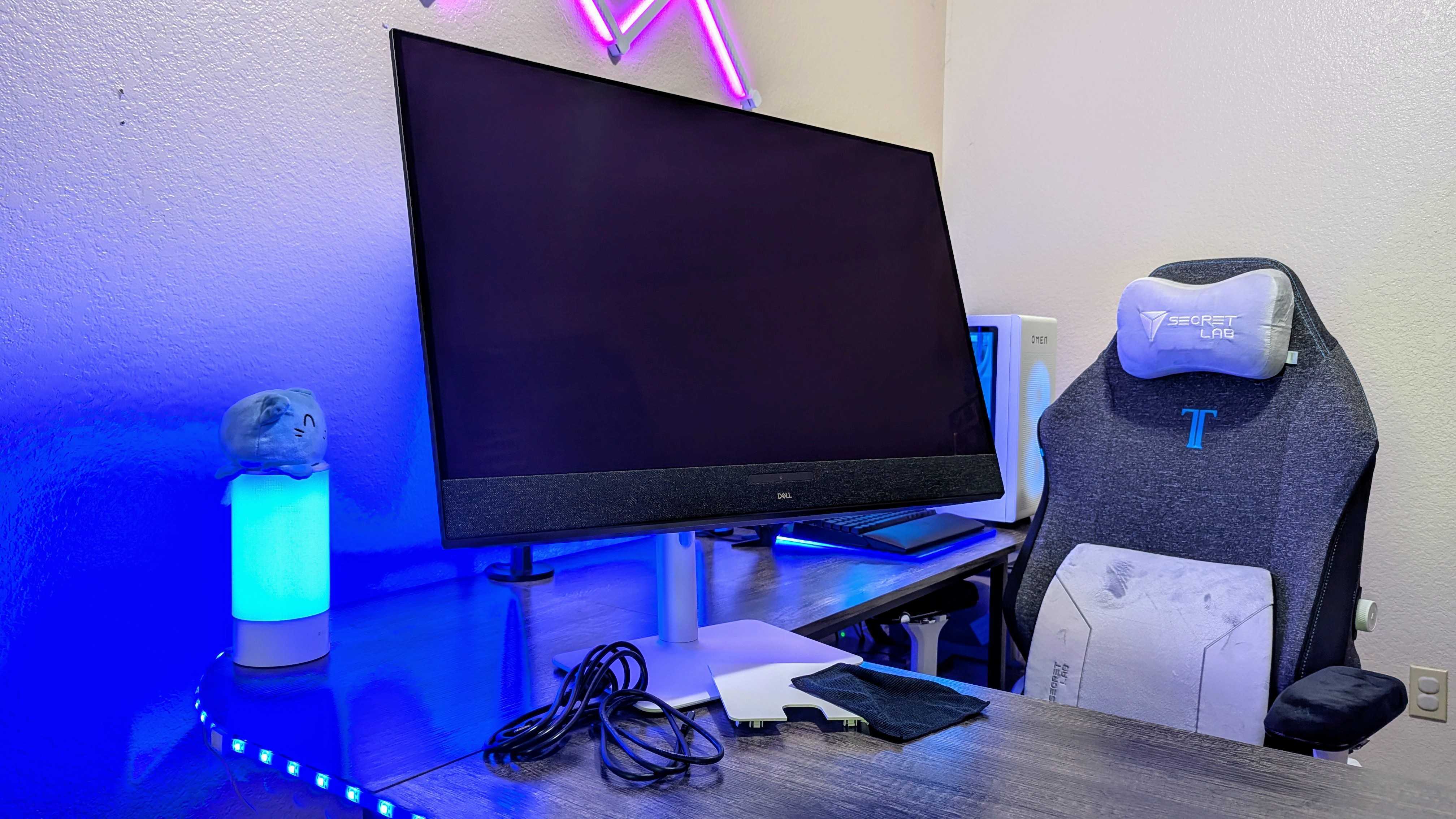 Image of the Dell 32 Plus 4K QD-OLED Monitor (S3225QC).