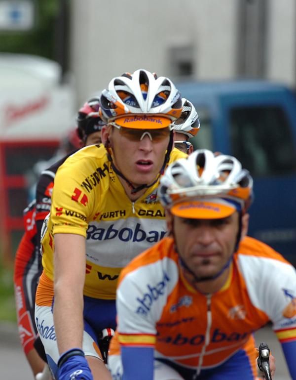 Robert Gesink (Rabobank) is tucked behind a teammate