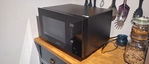 Samsung Combi Smart Microwave Oven in reviewer&#039;s kitchen