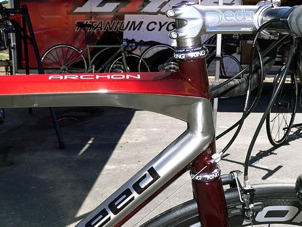 Innovative tube shaping and a semi-wraparound top tube and down tube help stiffen up the front end.