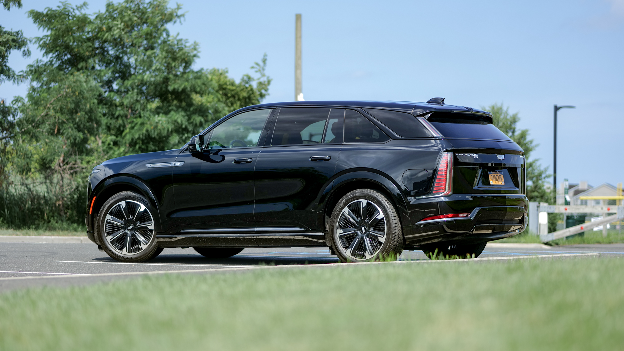 2025 Cadillac Escalade IQ Sport 2 test drive.