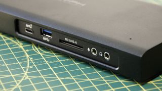 Glyph Thunderbolt 3 Dock