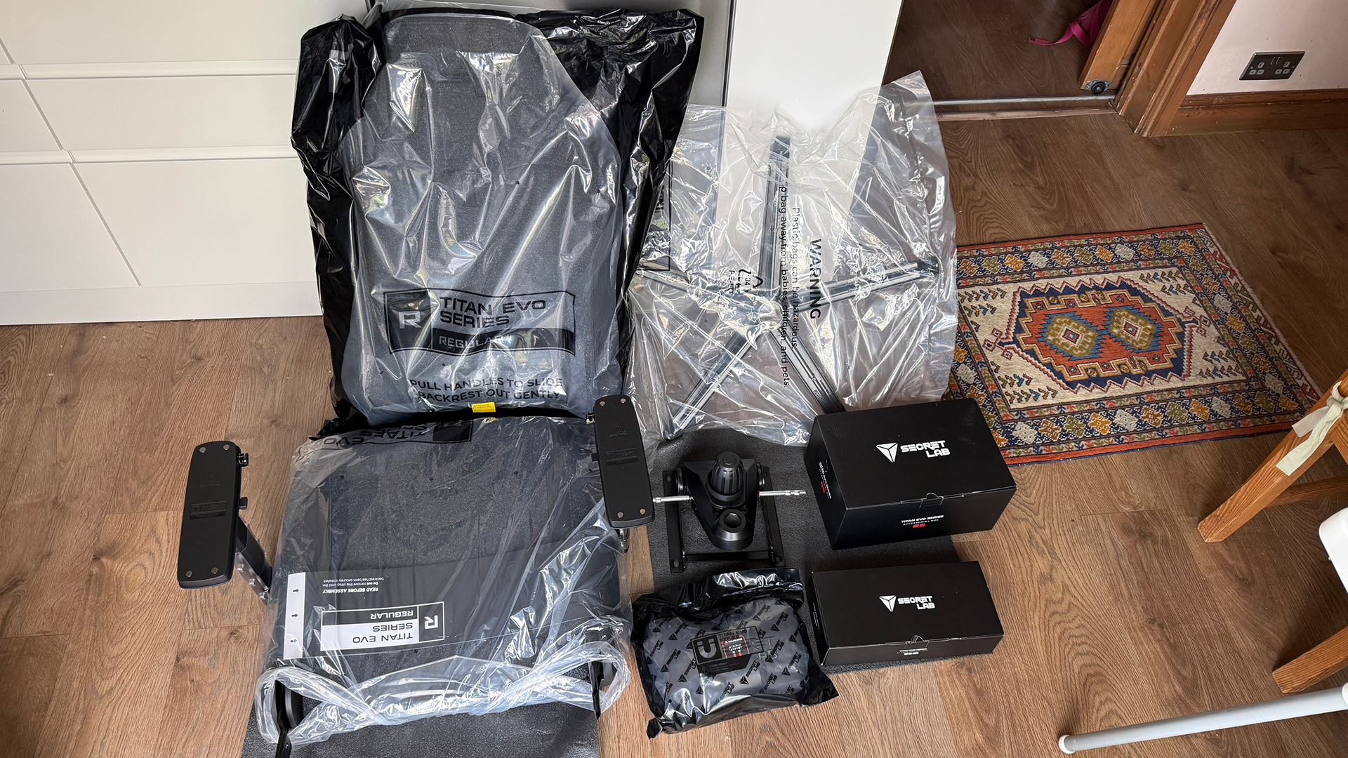 Several photos of parts of the Titan Evo chair.