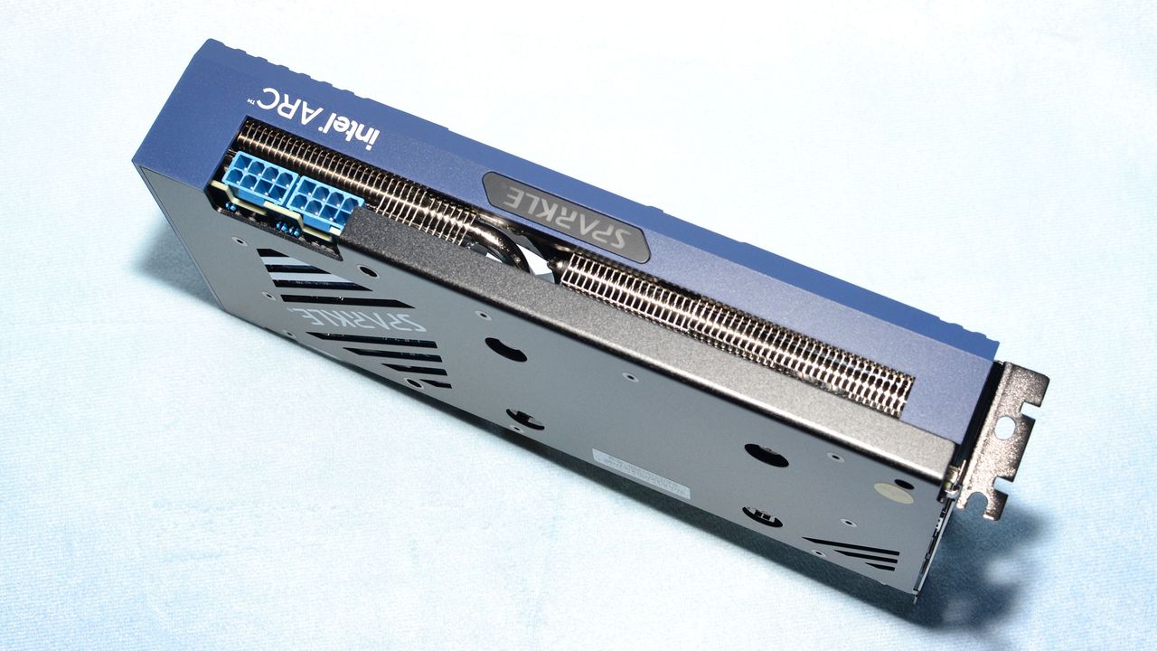 Intel Arc A580 photos and unboxing