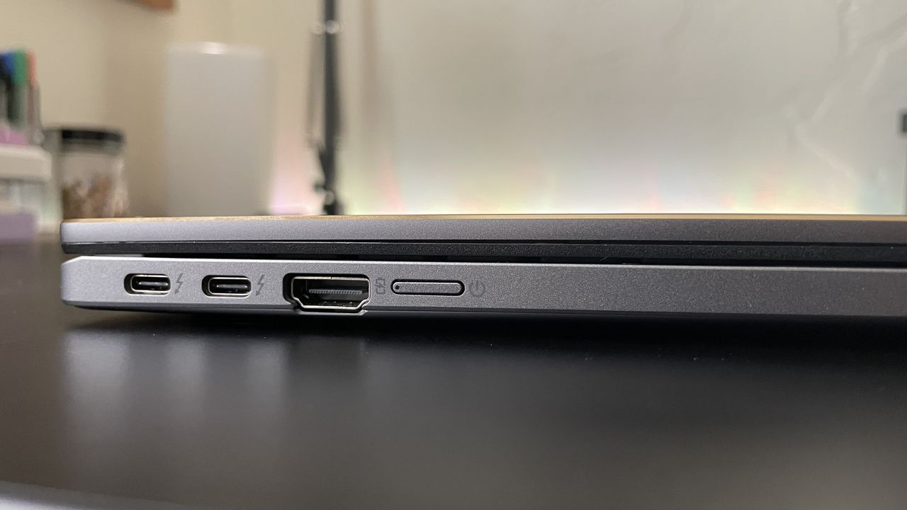 Acer Chromebook Plus Spin 714 ports left side