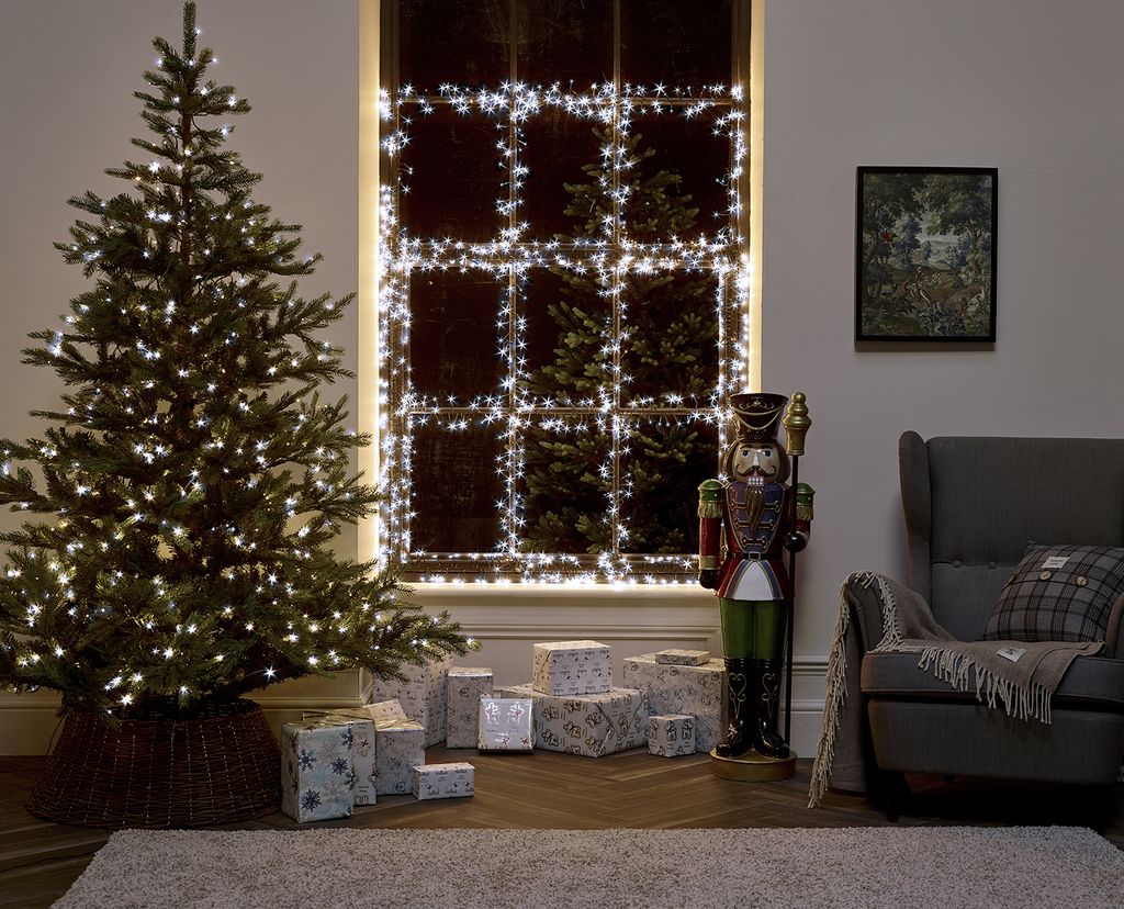 Christmas window lighting ideas Livingetc