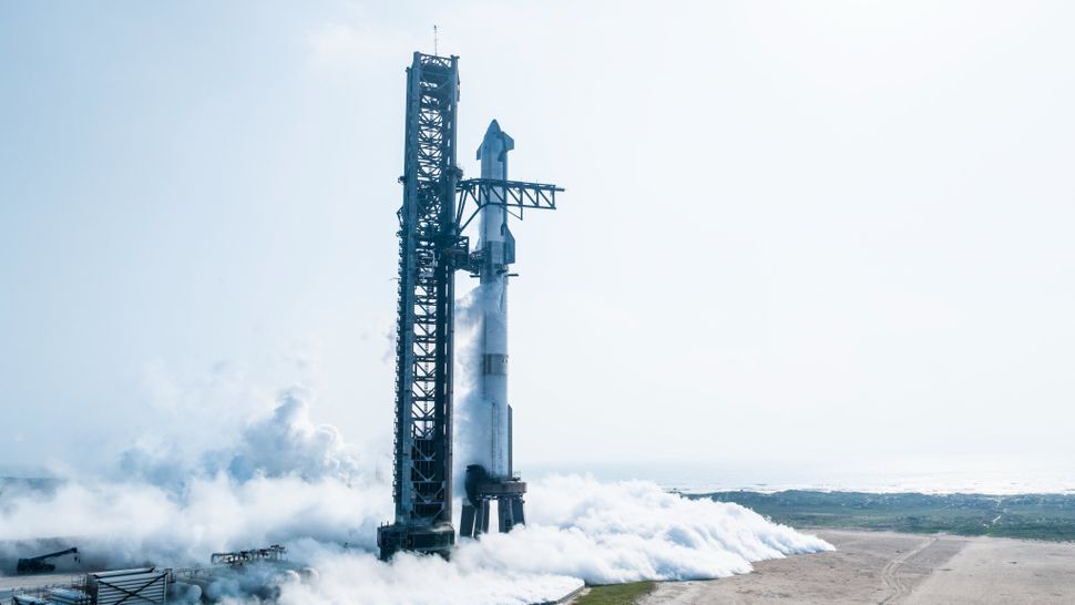 SpaceX Fuels Up Starship Megarocket Ahead Of 4th Test Flight (photos ...