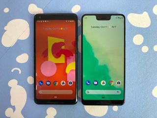 Pixel 2 XL (left) and the Pixel 3 XL (right)