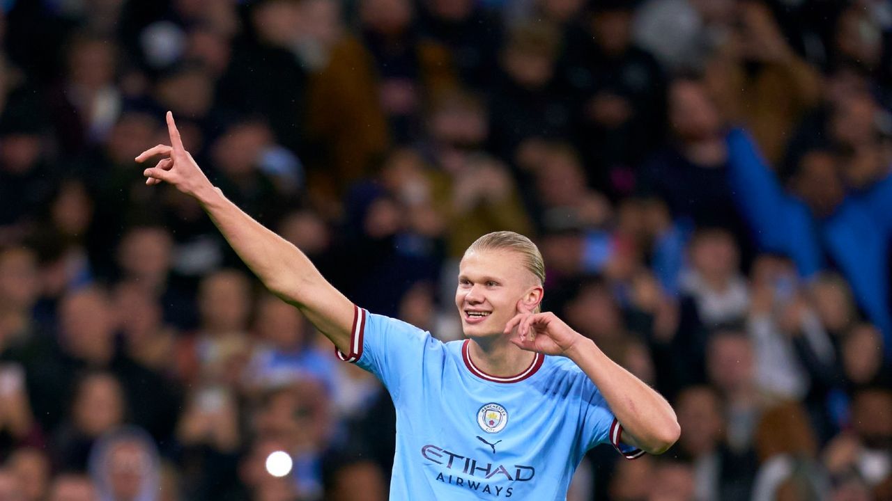 Erling Haaland celebrates City&amp;#039;s first goal during the UEFA Champions League 