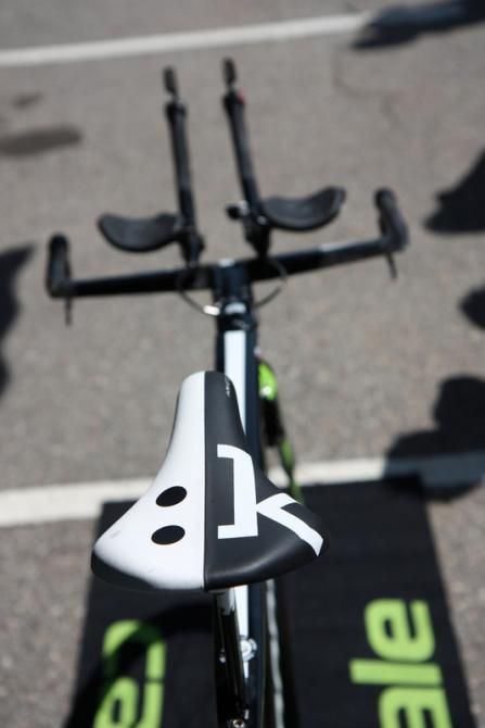 Fi'zi:k-sponsored riders typically ride an Aliante, an Arione or an Antares. Sagan opts for the latter