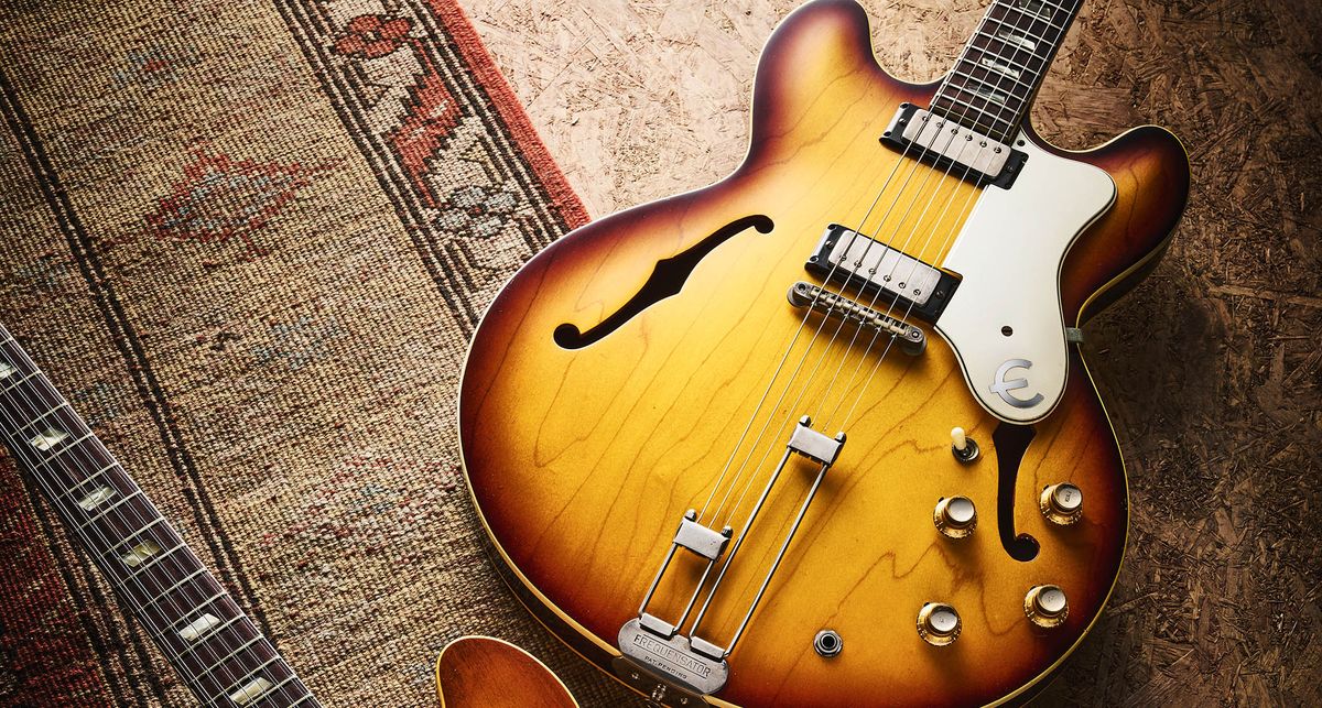 beep　Epiphone riviera Amazon.com: Epiphone Riviera Semi Hollowbody Archtop
