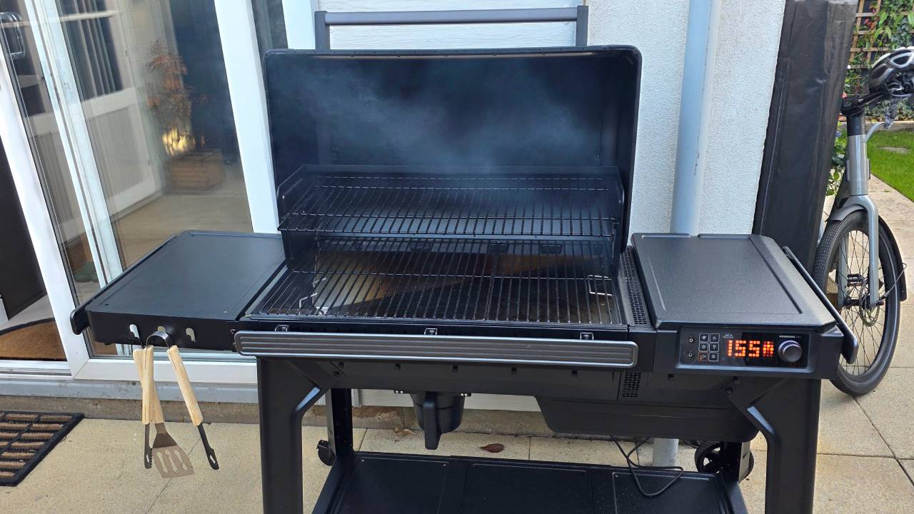 Traeger Woodridge Pro