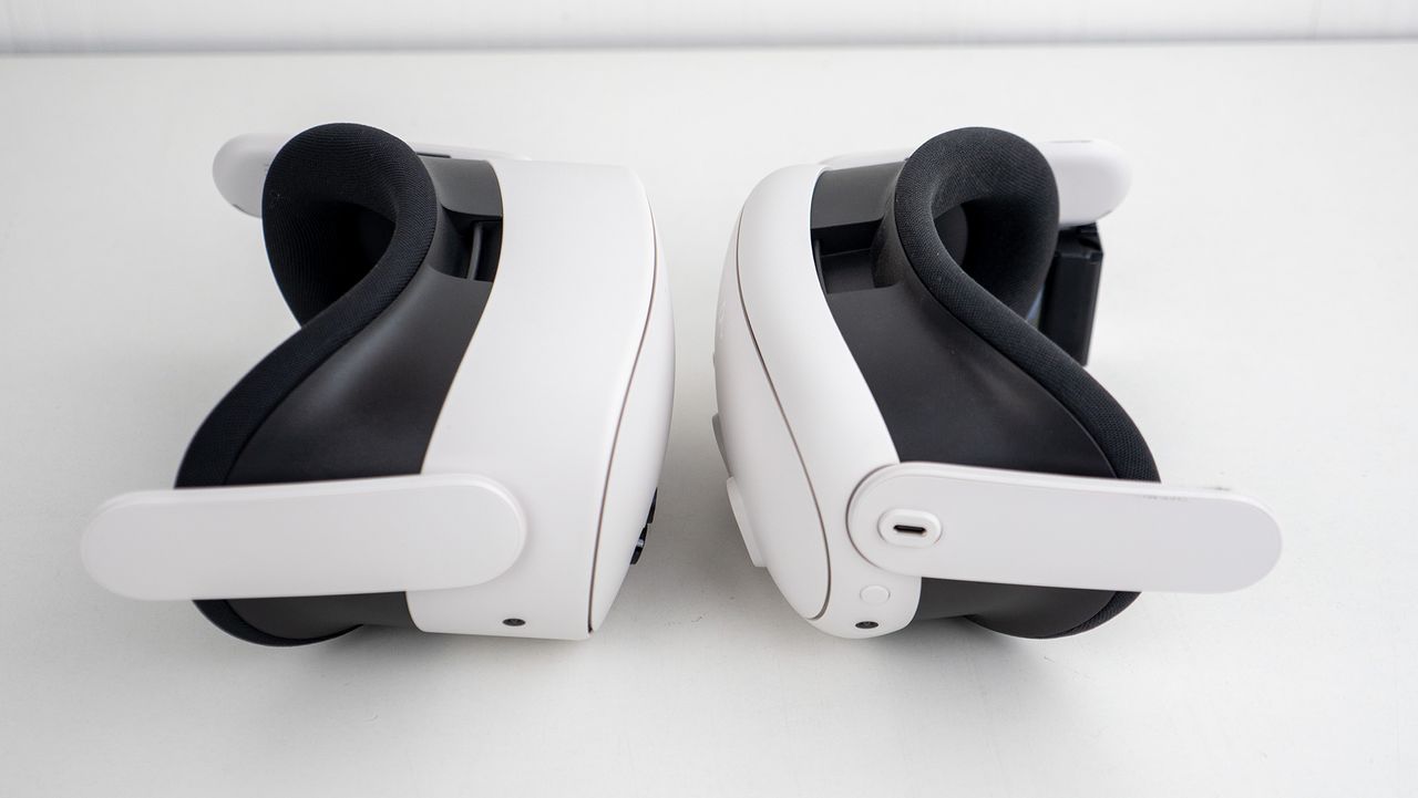 Comparing the size of the Meta Quest 3S to the Meta Quest 3 with the default facial interfaces installed