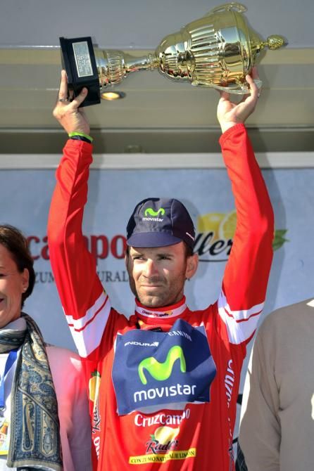 Alejandro Valverde (Movistar) in the Ruta del Sol leader's jersey after winning the prologue