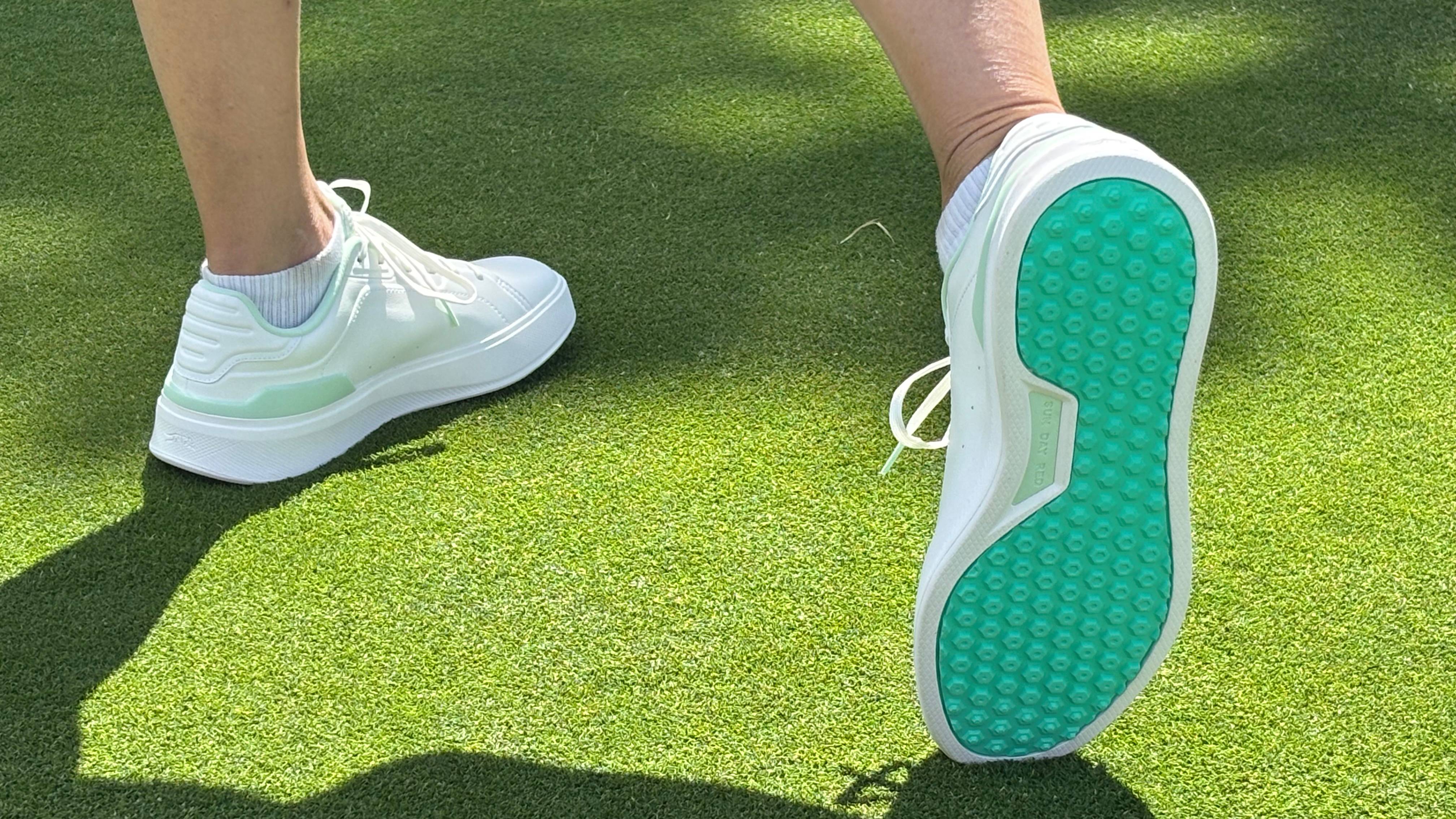 Sun Day Red Osprey Women's Golf Shoe