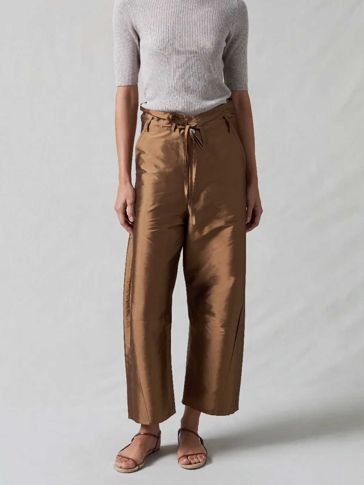 Techno Taffeta Barrel Pant Bronze
