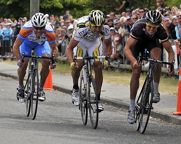 Jack Bauer takes the biggest win of his cycling career.