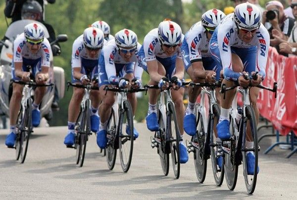 Filippo Pozzato puts in a strong effort for his Team Katusha squad.