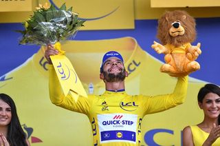 Fernando Gaviria (Quick-Step Floors) takes the first yellow jersey at the 2018 Tour de France