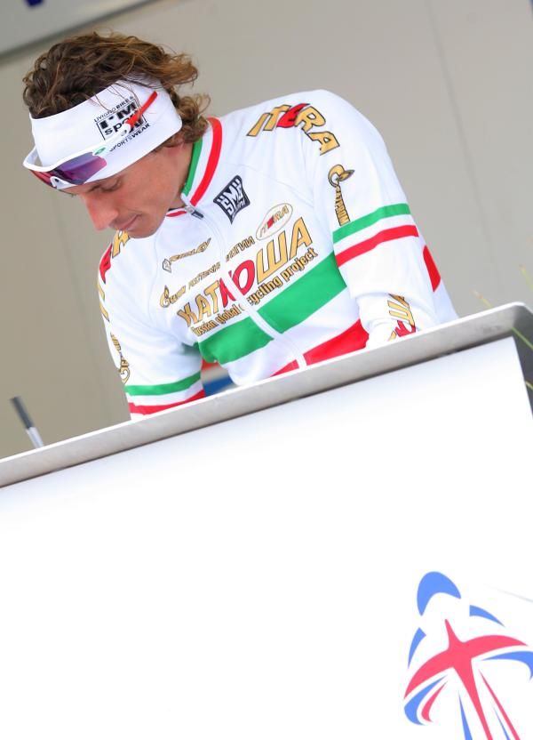 Italian champion Filippo Pozzato (Katusha) signs on for the stage.