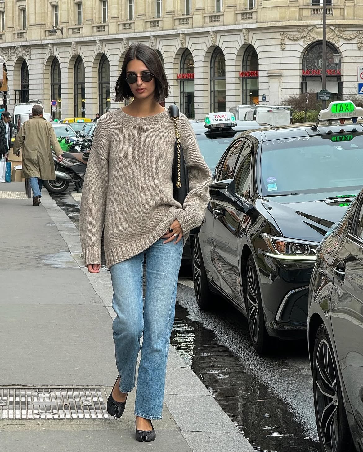 Jeans with an oversized knit.