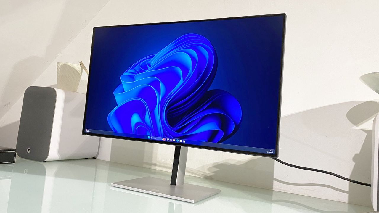 HP Series 7 Pro 727pm during our review